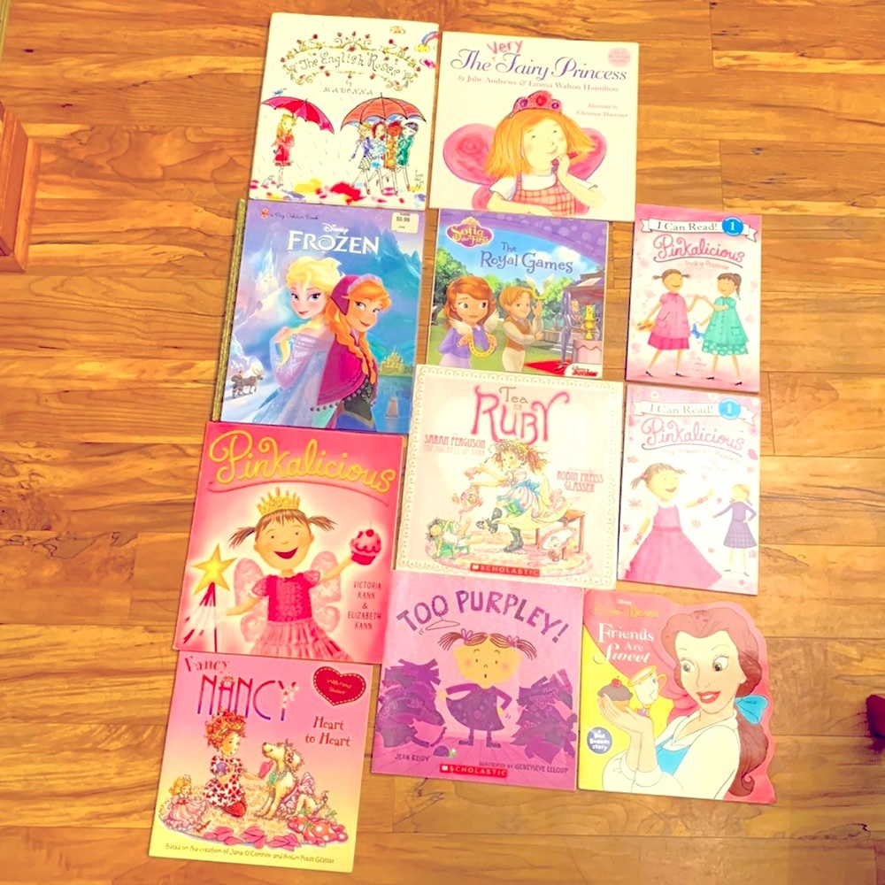 Lot of 11 picture books frozen pinkalicious disney princesses VGUC